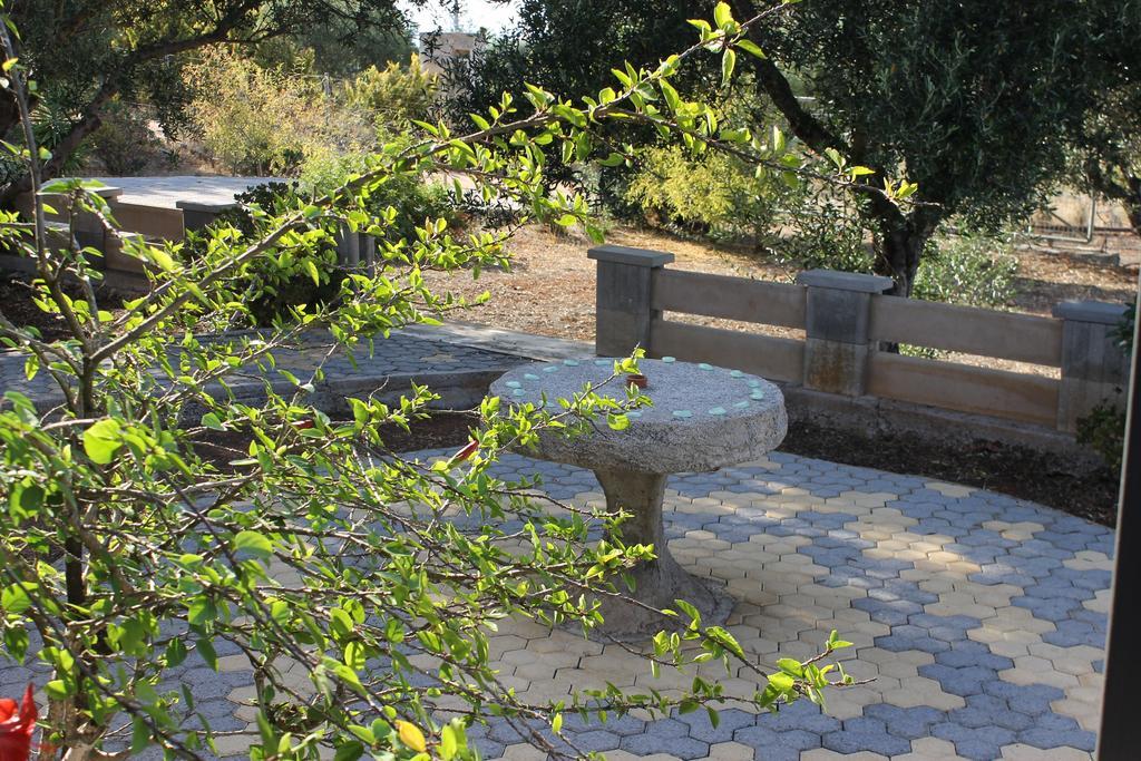 Katy'S Place Καλαθάς Εξωτερικό φωτογραφία