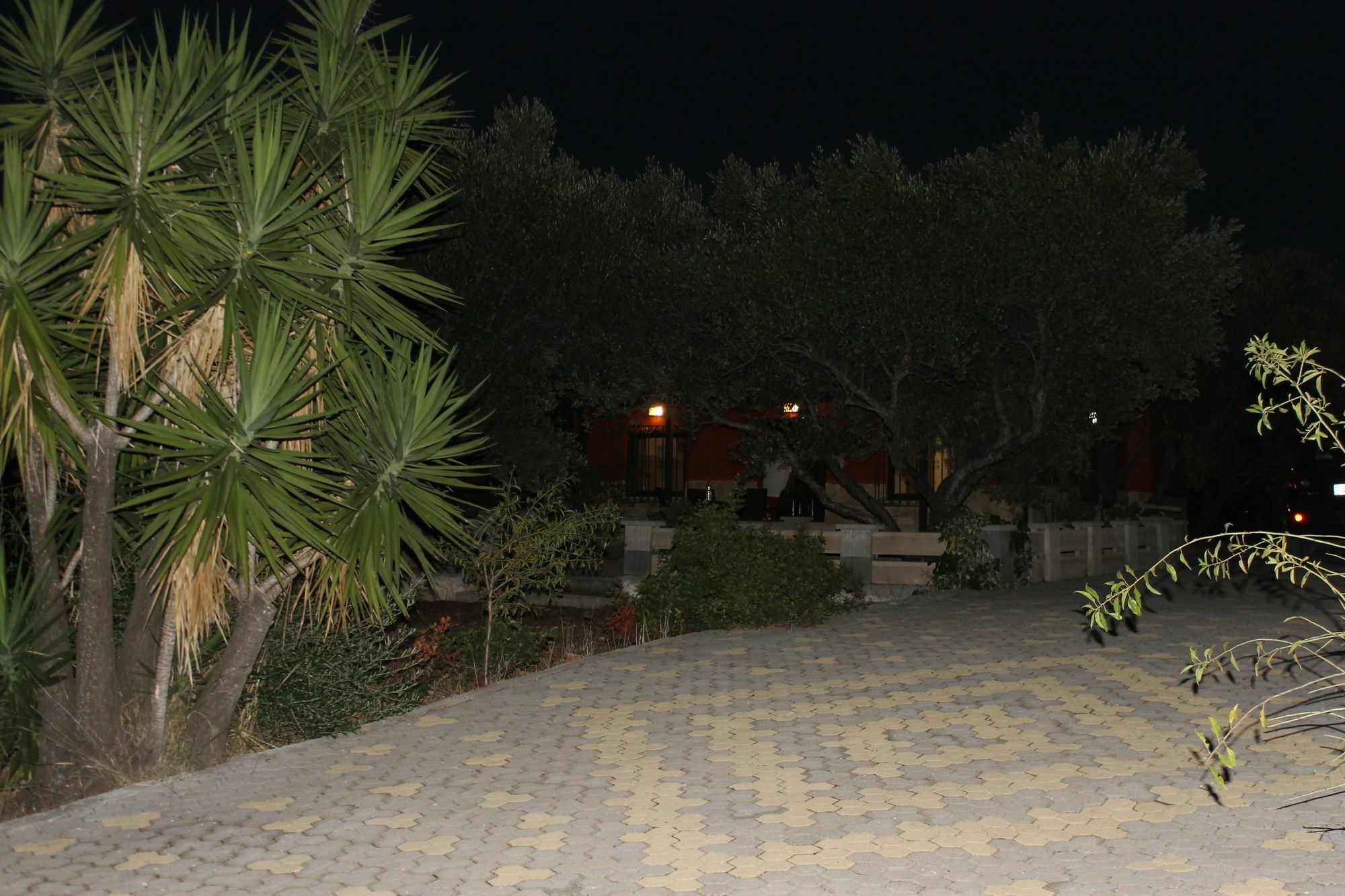 Katy'S Place Καλαθάς Εξωτερικό φωτογραφία